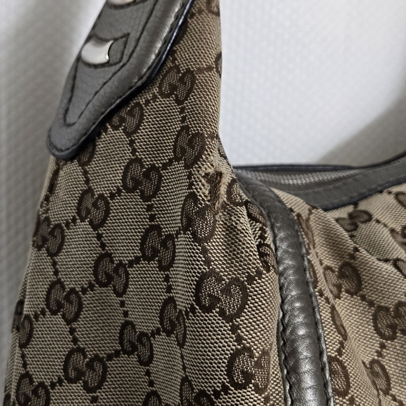 GUC Authentic Gucci GG Beige/ Gray Canvas Techno Horsebit Hobo Handbag - Picture 10 of 16